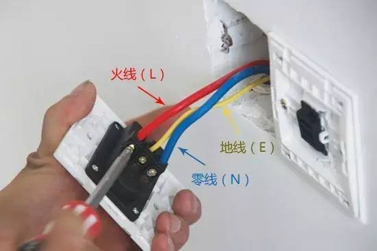 北京別墅弱電系統中智能家居的電路與開關插座如何布置？凱源恒潤北京監控安裝工程公司